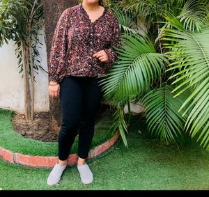 Awesome Top For Collge N Office Wear
