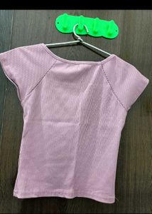 3 tops in new like condition