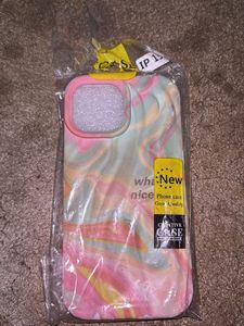 Swirl  iPhone  15 Case