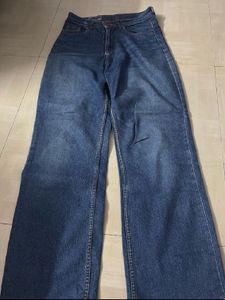 set of two jeans
