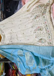 Embroieded Unstich Suit With Banrasi Duppat