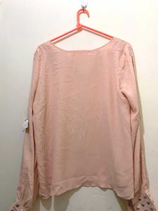 Elegant Peach Top