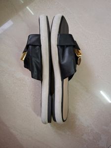 Zudio Women&#39;s Sliders 41 size