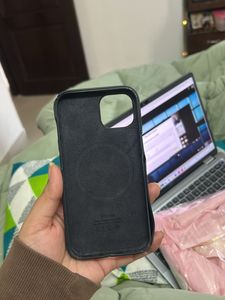 Iphone 14/13 Cover/Case