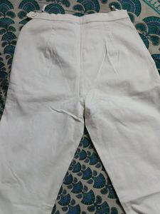 New White Baggy Jeans