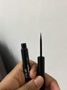 Nykaa 24hr Eyeliner