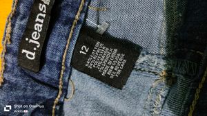 A Slim Fit Blue Jeans 👖