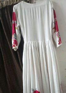 White Floral Ethnic Gown