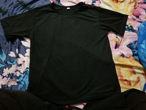 Black T-Shirt Men Woman Both
