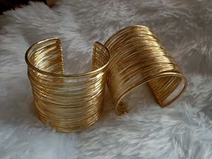Multi Layered Wire Golden Kada