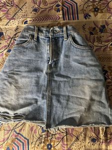 Mini skirt