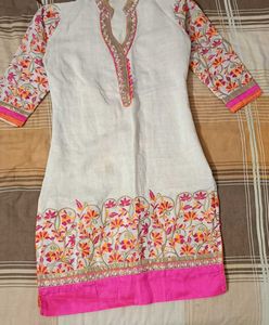 Embroidered White Kurta