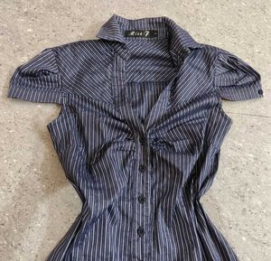 Half Sleeve Fitted Y2k Office Siren Shirt