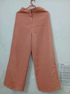 Trendy Peach Pants