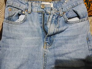 Straight Leg Light Wash Blue Jeans