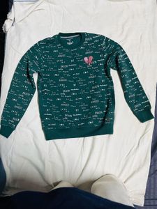 Sweatshirt