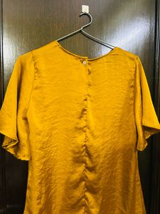 Elegant Gold Top