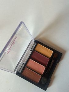 Dazller Eyeshadow Palette