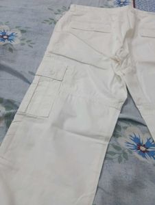 LawmanPg3 White Cargo Pants