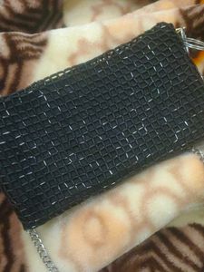 Chic Very Beautiful Black glass bead Gold Chain 👝