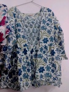 Floral Print Tops - Set of 2,used