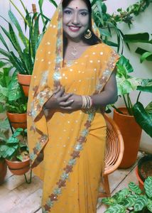 New Saree With Blouse