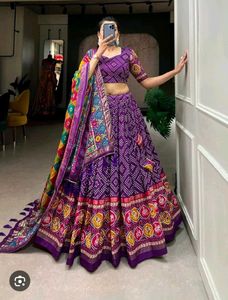New Bollywood Stayle Beautiful Women Lahenga Dress