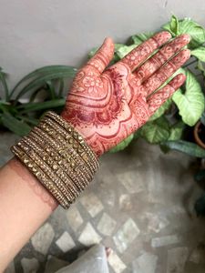 Women&#39;s Party Wear Bangles
