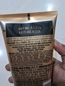 LakmePerfect Facewash + Hyaluronic Dewy Serum