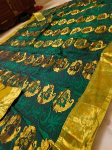 Kanjivaram Pattu Saree Green &amp; Gold Sare😍