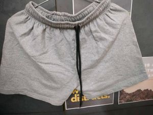 GREY SHORTS 🩳😍