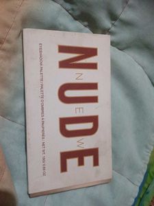 Nude Eyeshadow Palette