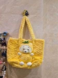 Winnie the Pooh Plush Bag