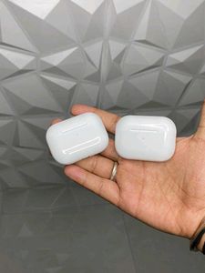 Special Offer Airpods Buy 1 Get1 Free