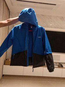 Decathlon Blue &amp; Black Jacket boys age 8-10