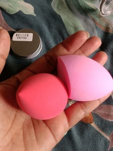 Faces Canada Beauty Blender With Jar