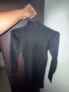 Stylish Black Knit Turtleneck Top