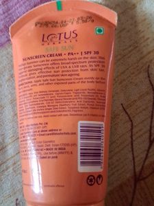 Lotus Herbal Sunscreen