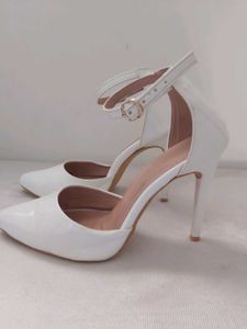 Heels 🤍