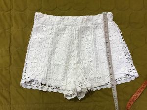 Primark White Lacey Shorts Waist 30-32