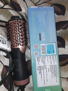 Vega Hair Dryer Brush
