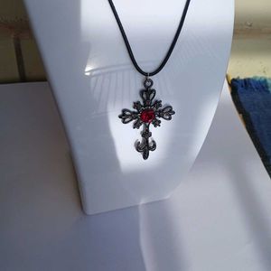 Cross Pendant Necklace-2
