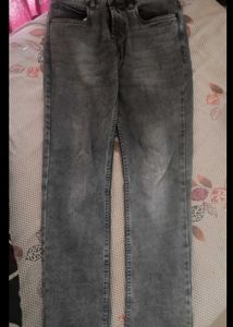 Here & Now Straight Fit Jeans