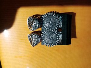 Silver Earing