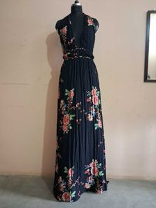 Blackless Floral Dress