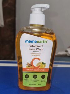 Mamaearth Vitamin C & Turmeric Face Wash