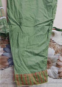 Pakistani Green Embroidered Kurta Set