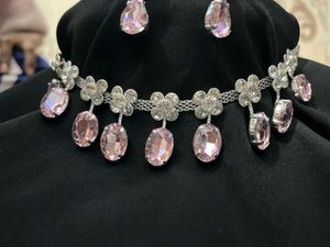 Elegant Floral Drop Necklace Set