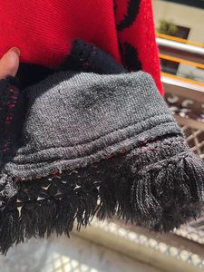 Beautiful Red And Black Stoll Cum Shawl