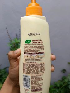 Horny And Almonds Moisturizer 🔥✨